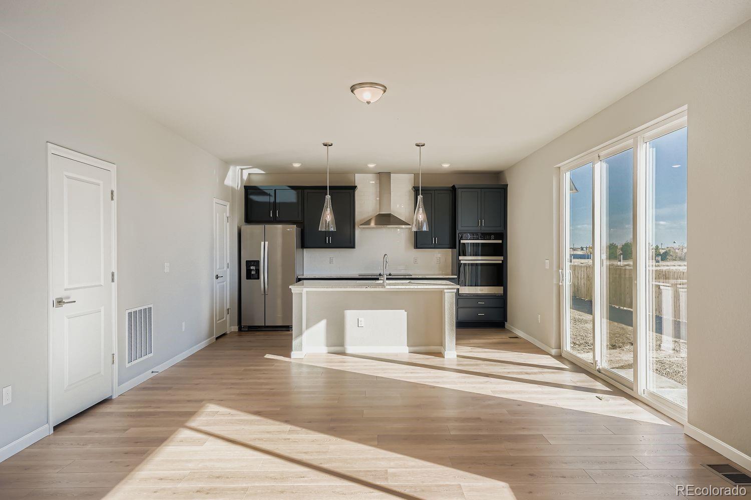 MLS Image #33 for 54960 e 27th avenue,strasburg, Colorado