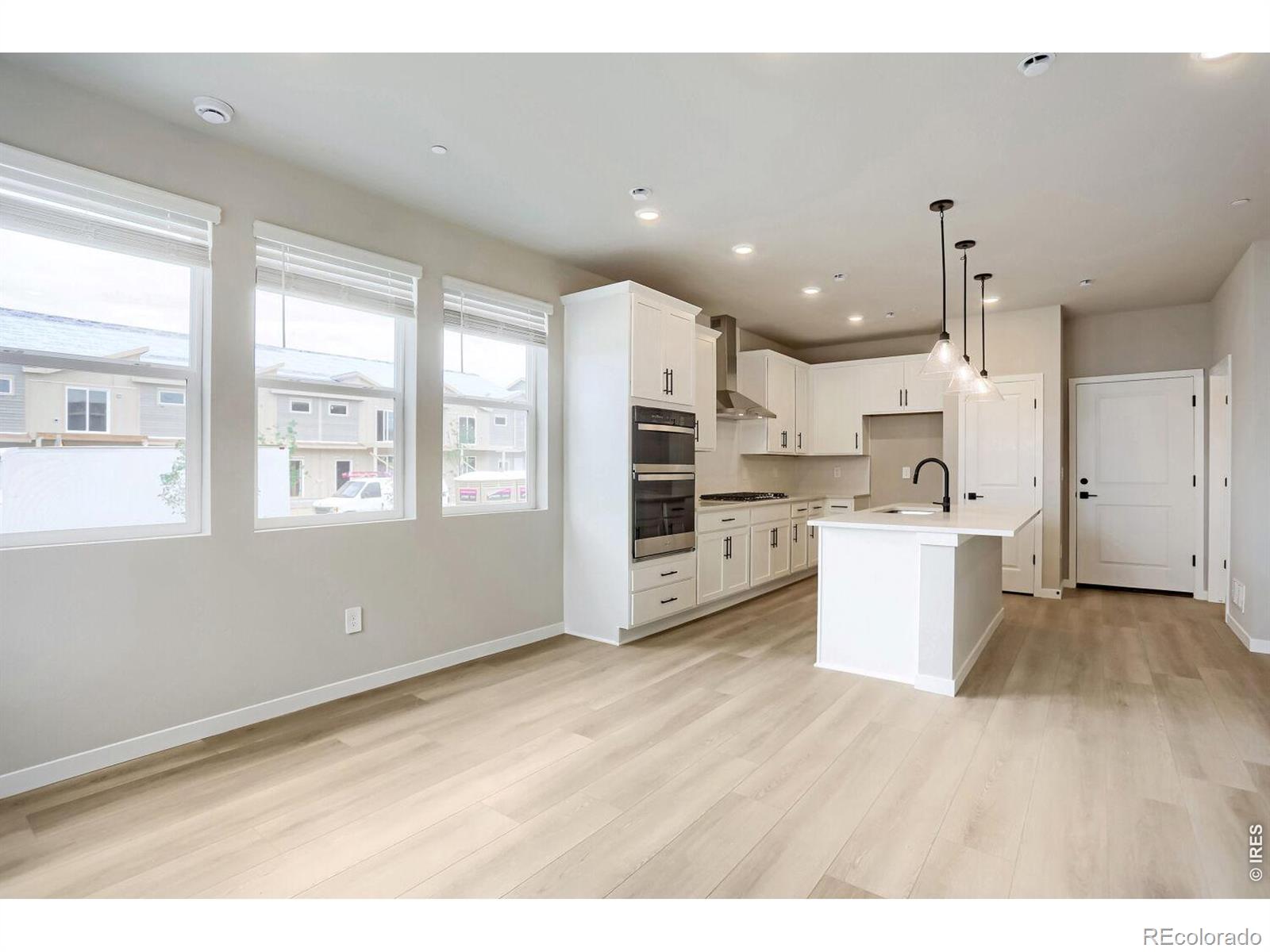 MLS Image #32 for 2841  bear springs circle,longmont, Colorado