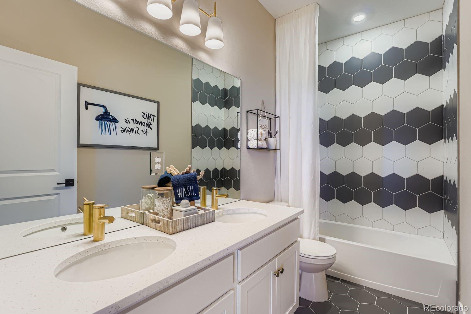 MLS Image #20 for 54988 e 28th avenue,strasburg, Colorado