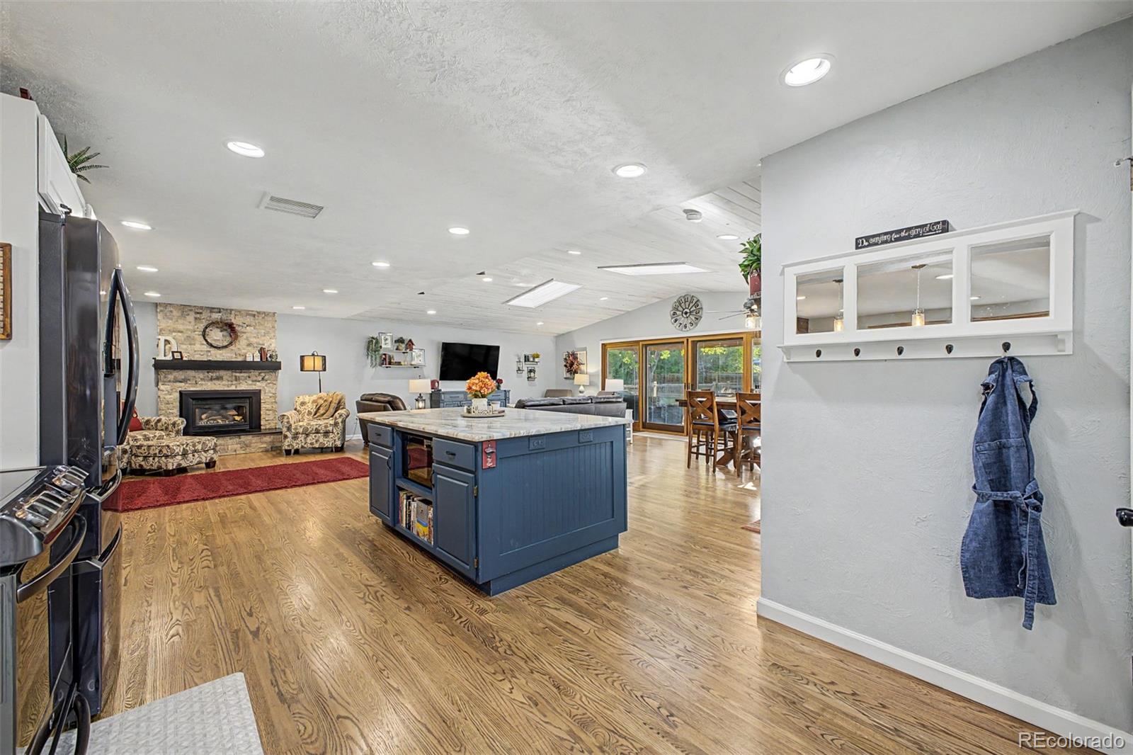 MLS Image #12 for 3105 s beeler street,denver, Colorado