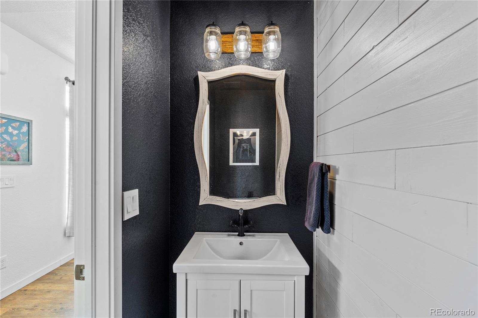 MLS Image #24 for 18631 e 53rd avenue,denver, Colorado