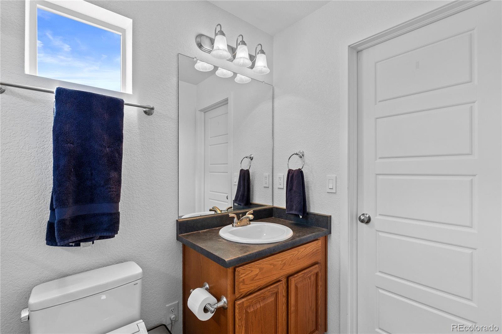 MLS Image #32 for 18631 e 53rd avenue,denver, Colorado