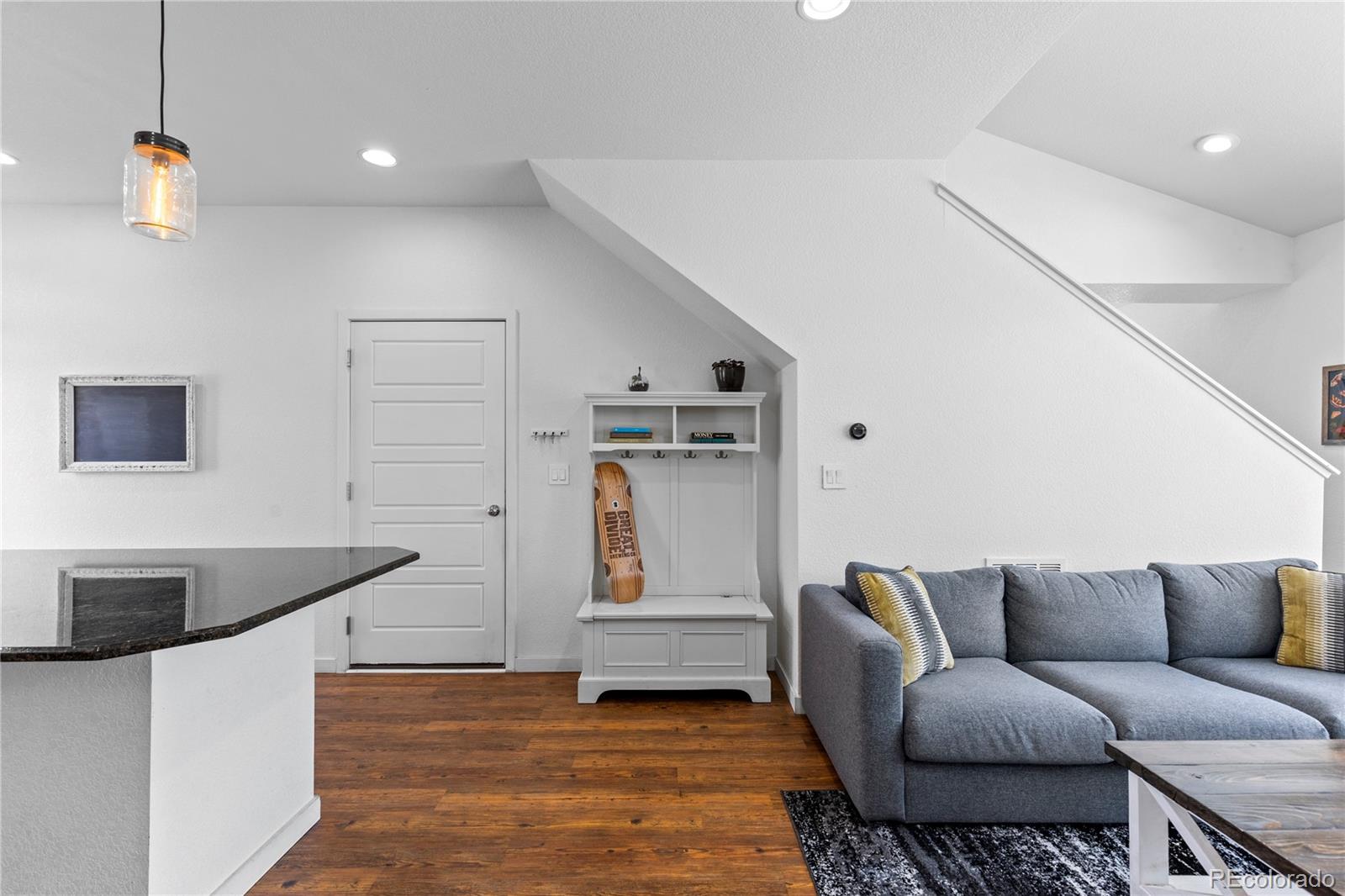 MLS Image #6 for 18631 e 53rd avenue,denver, Colorado