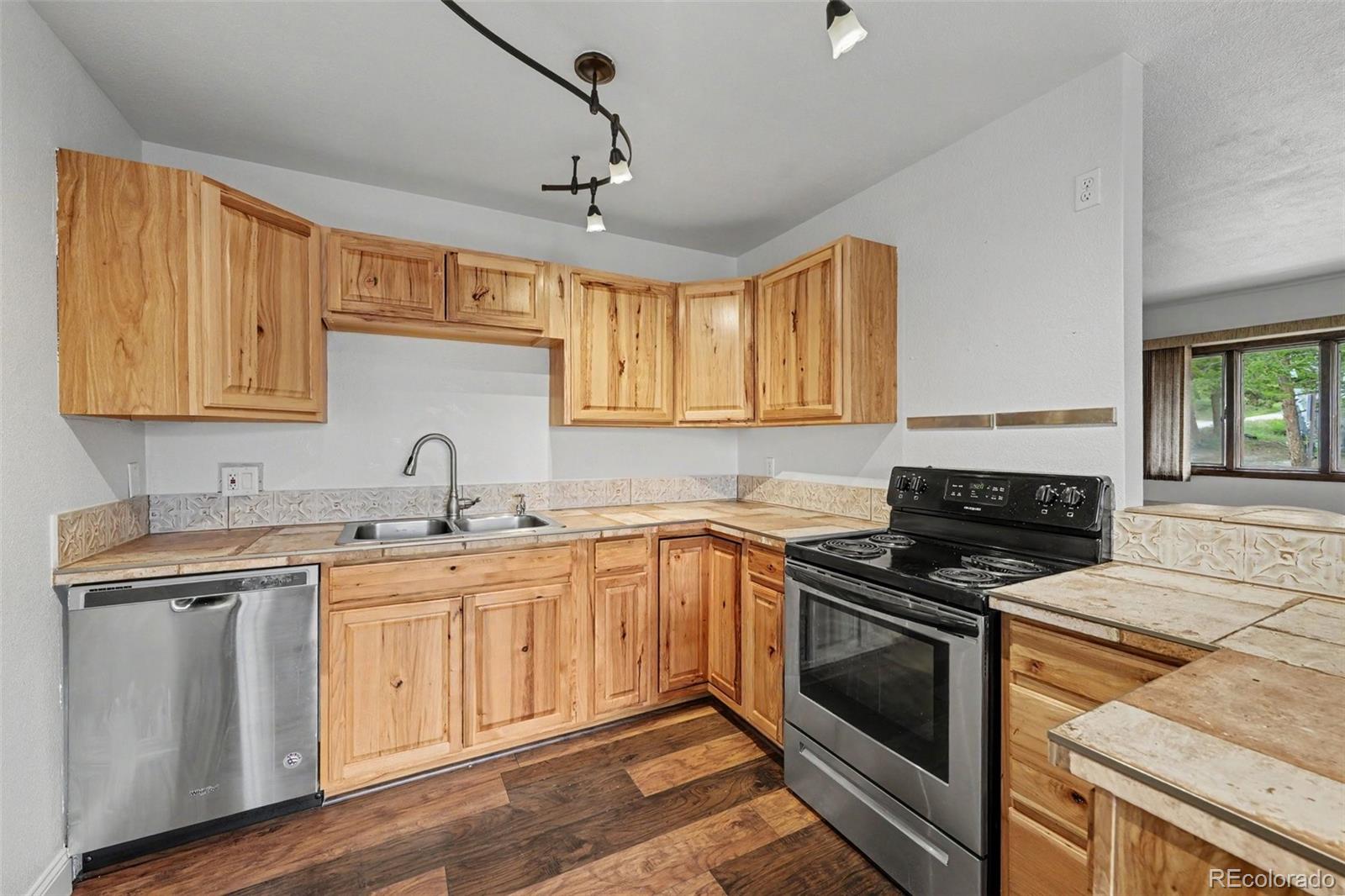 MLS Image #10 for 603  aspen avenue,estes park, Colorado