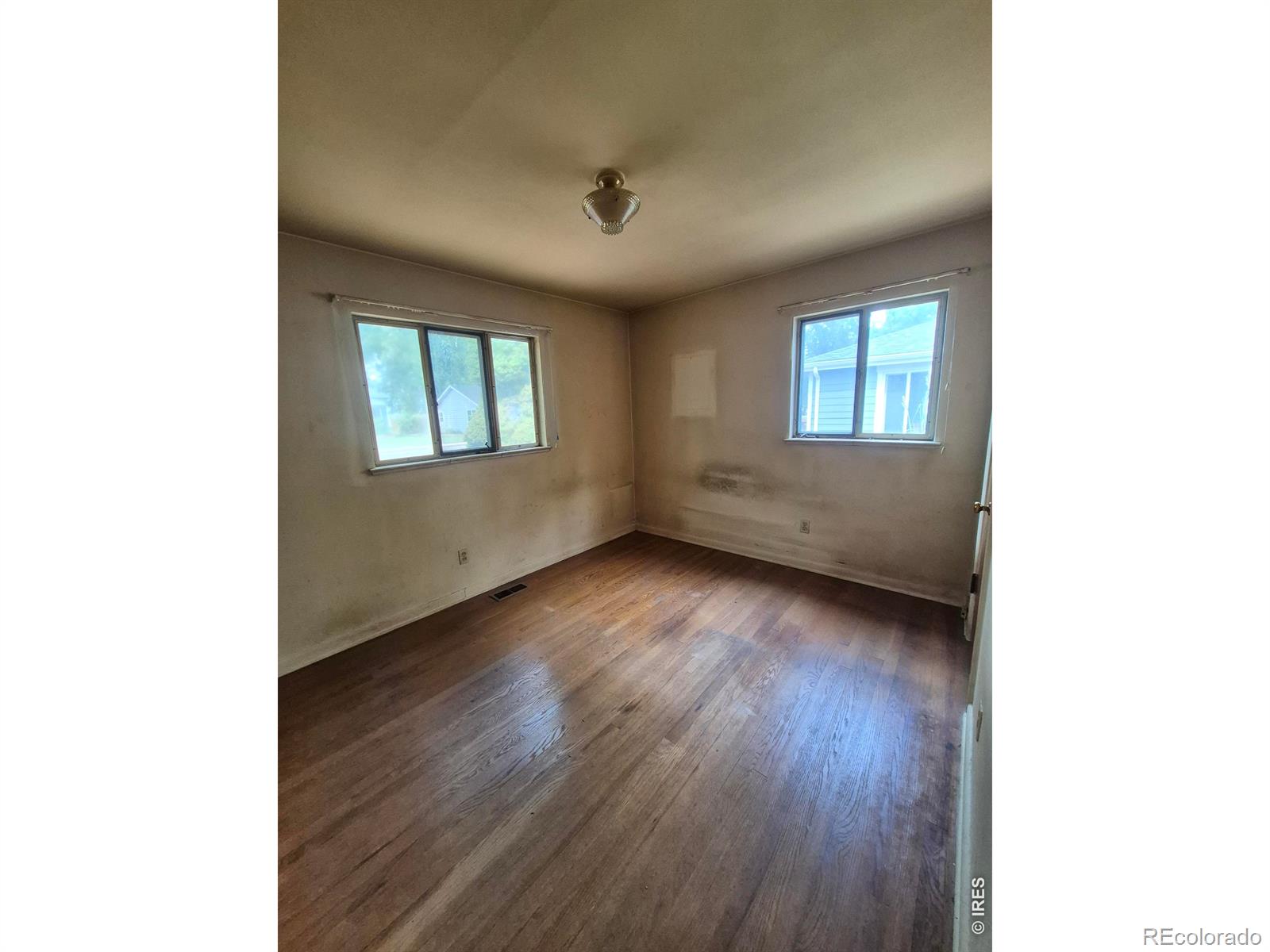 MLS Image #4 for 930  emery street,longmont, Colorado