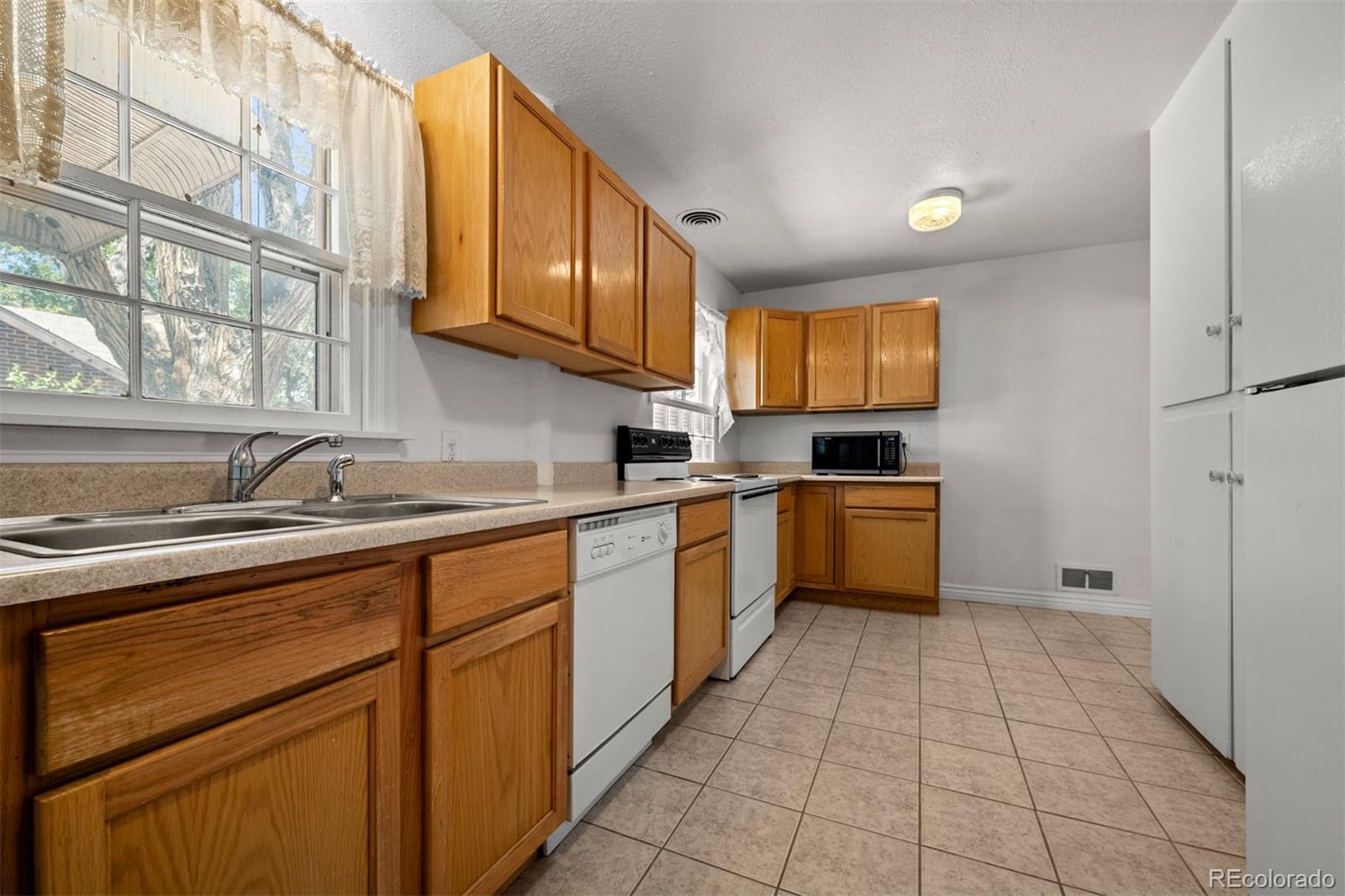 MLS Image #8 for 601 w pitkin avenue,pueblo, Colorado