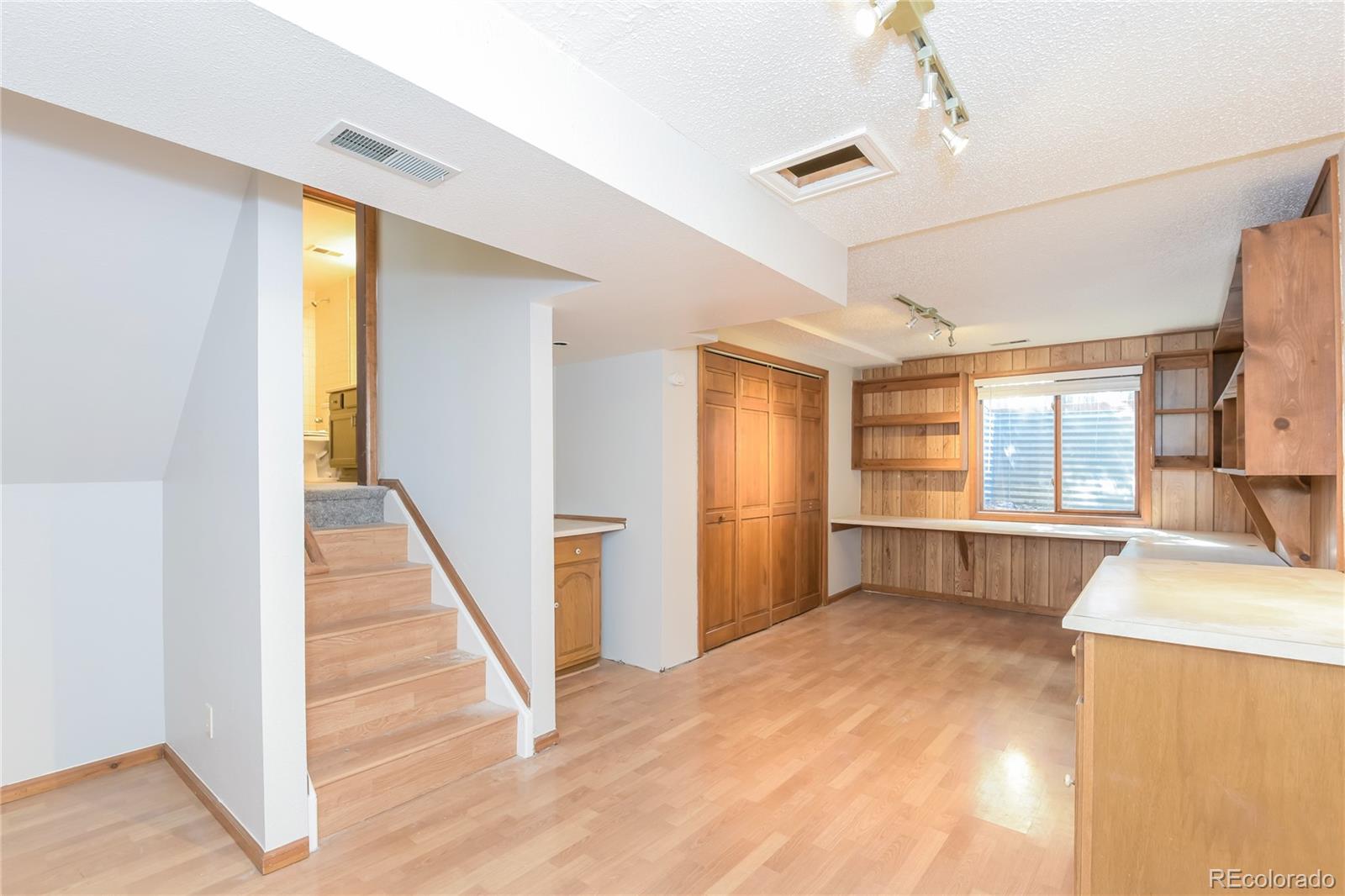 MLS Image #2 for 4050 s espana way,aurora, Colorado