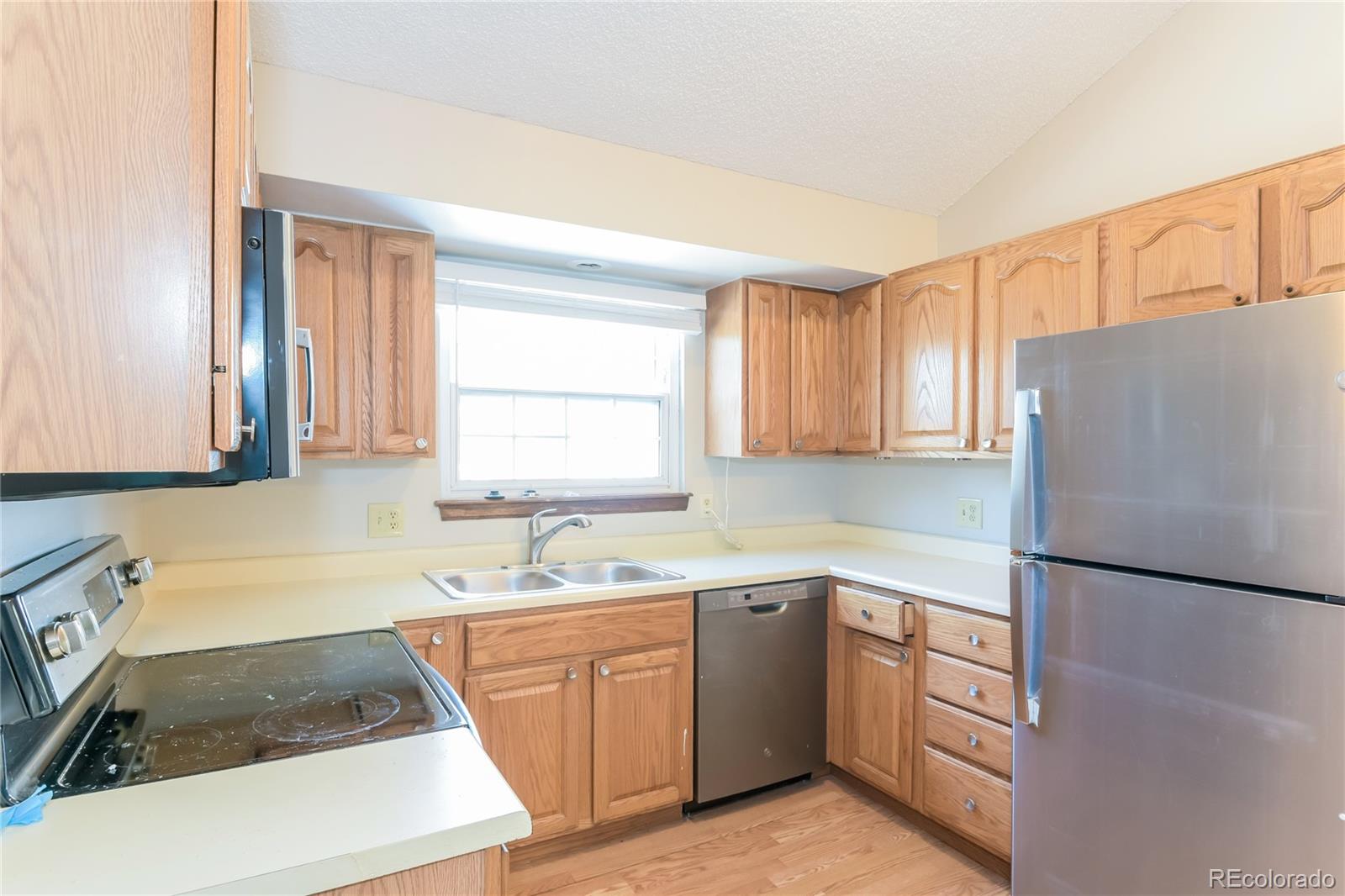 MLS Image #3 for 4050 s espana way,aurora, Colorado