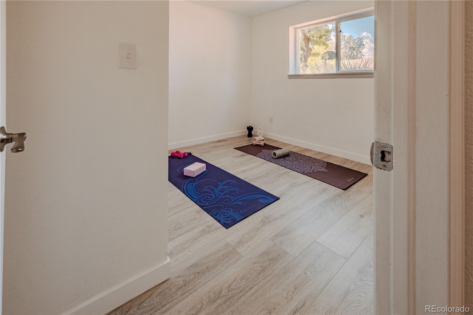 MLS Image #11 for 1854 s naples street,aurora, Colorado
