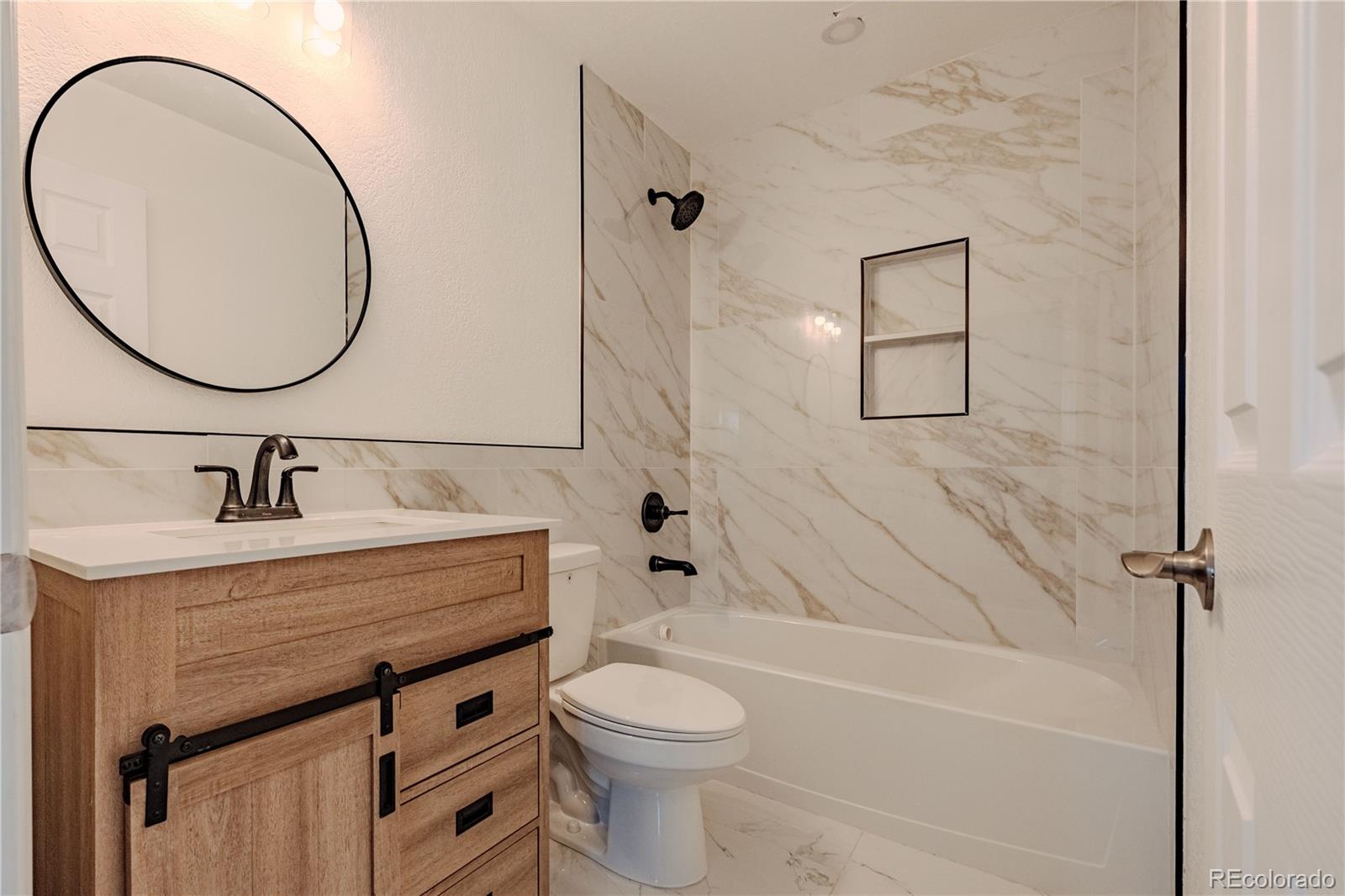 MLS Image #13 for 1854 s naples street,aurora, Colorado
