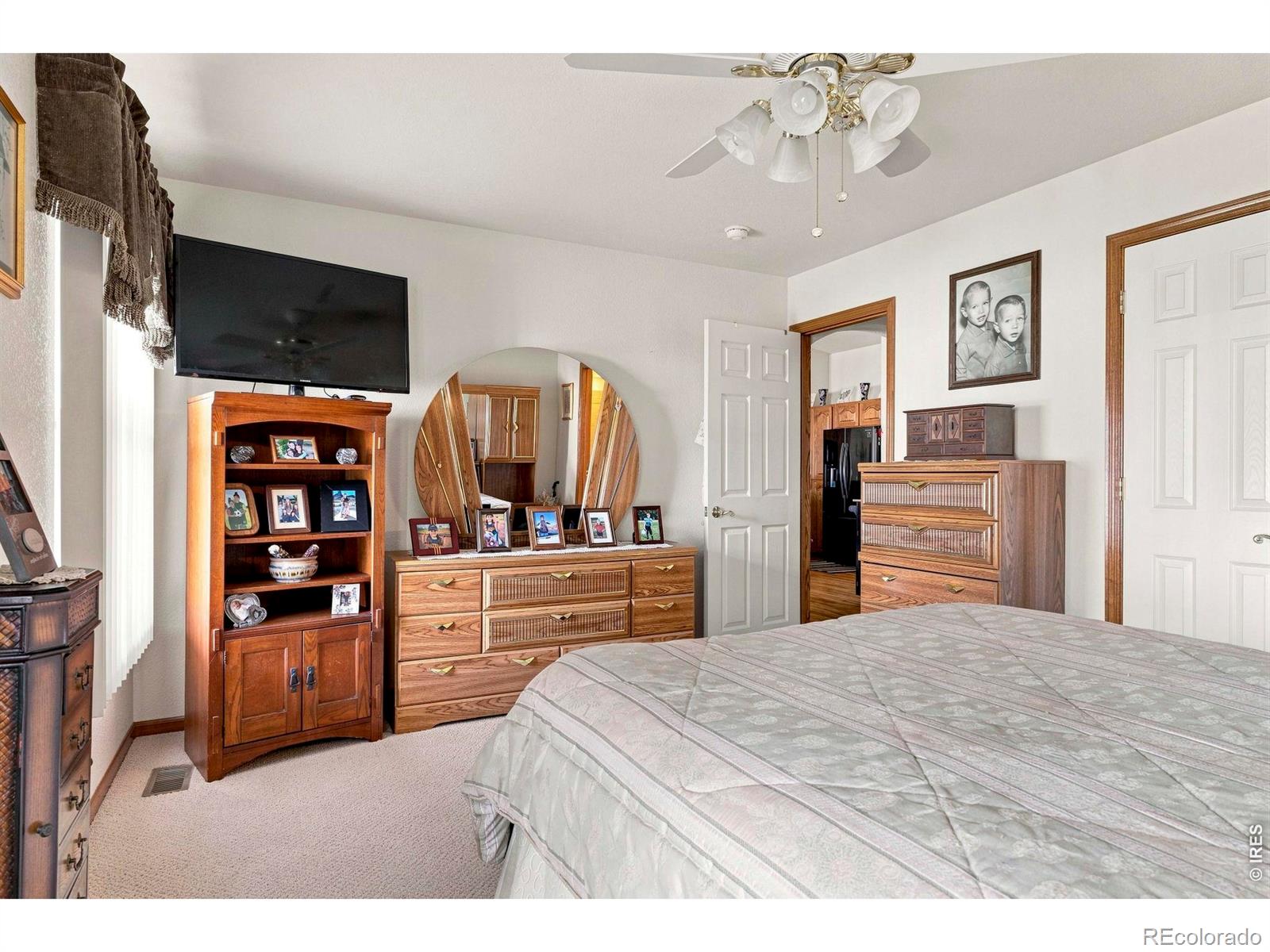 MLS Image #13 for 2607  forsythia drive,loveland, Colorado
