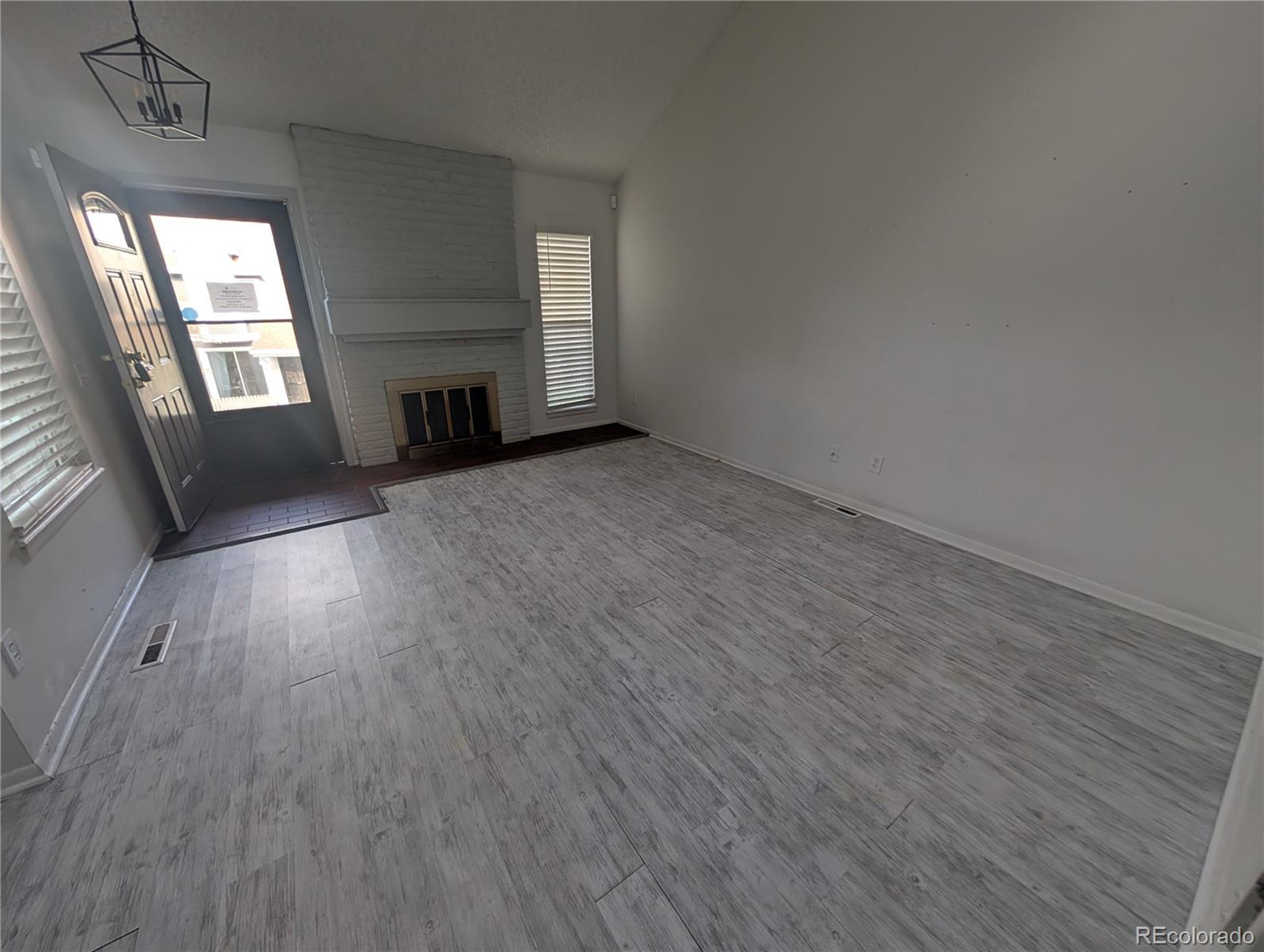 MLS Image #3 for 1041 s fraser way ,aurora, Colorado