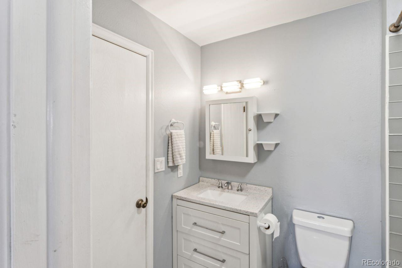 MLS Image #15 for 16976 e progress circle,aurora, Colorado