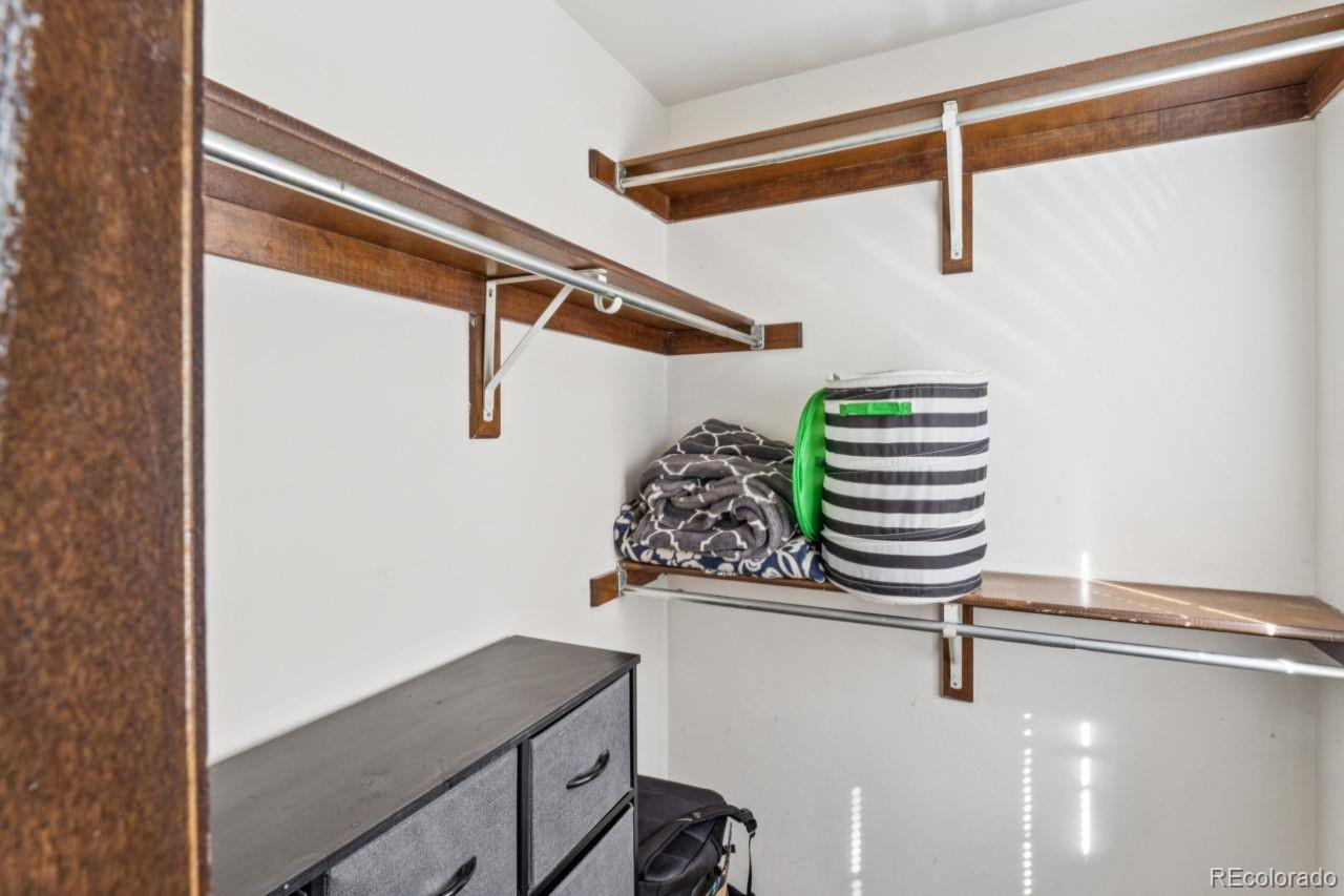 MLS Image #18 for 16976 e progress circle,aurora, Colorado