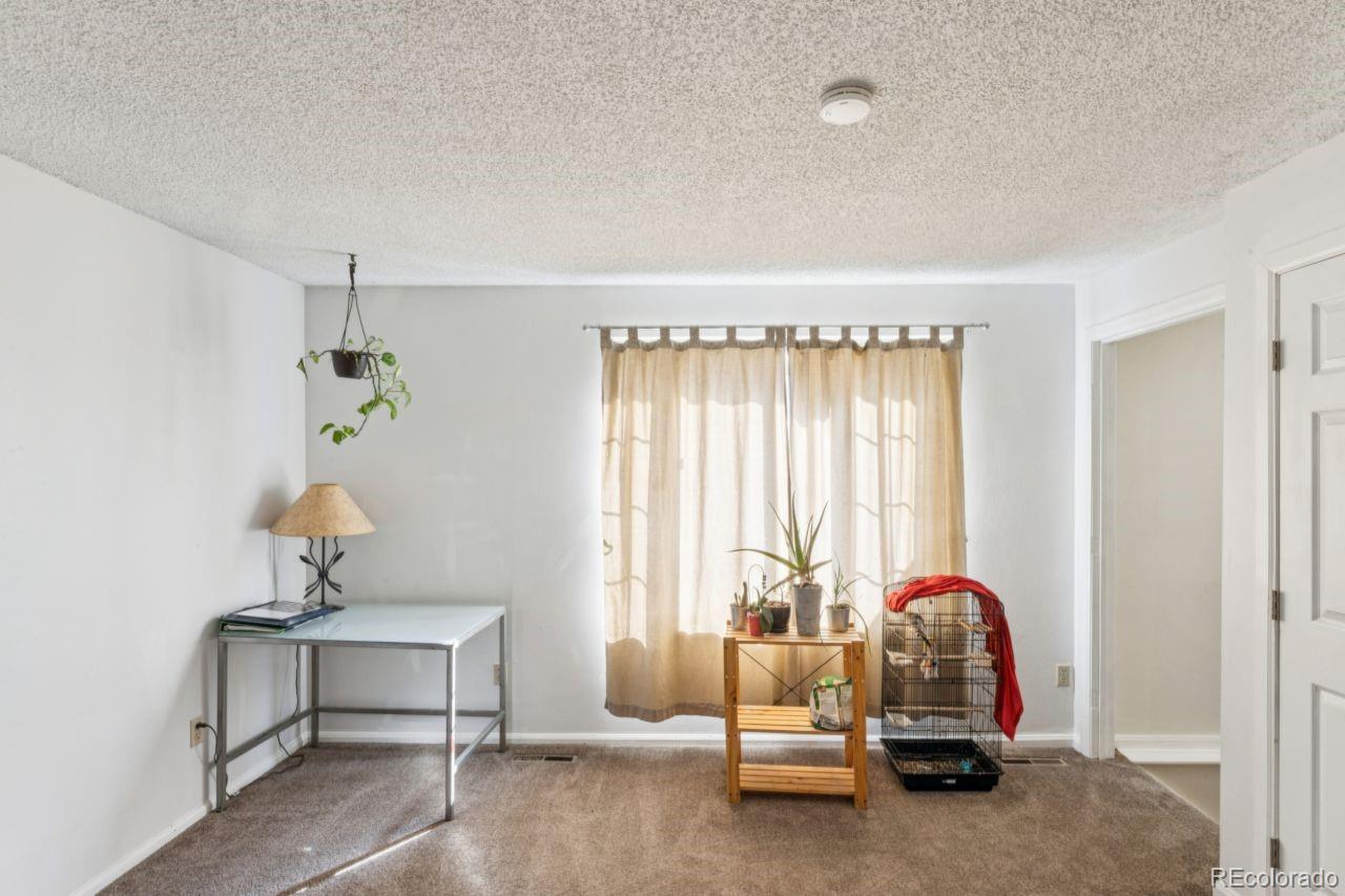 MLS Image #3 for 16976 e progress circle,aurora, Colorado
