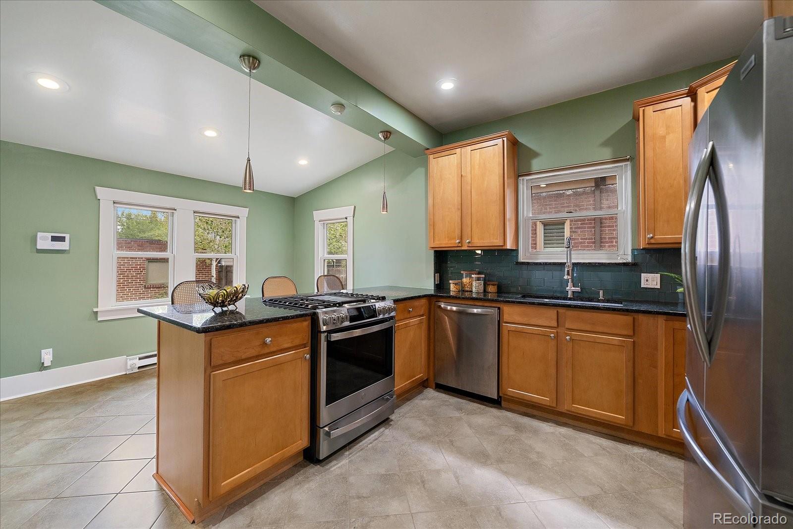 MLS Image #9 for 3328 n race street,denver, Colorado