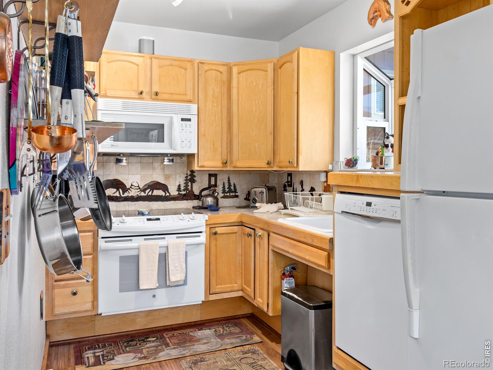 MLS Image #11 for 220  virginia drive,estes park, Colorado
