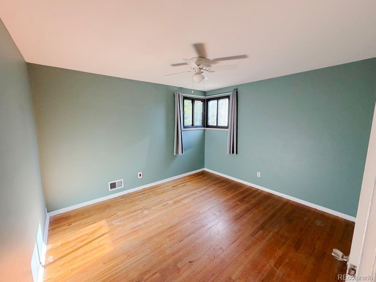 MLS Image #5 for 3111  troy street,aurora, Colorado