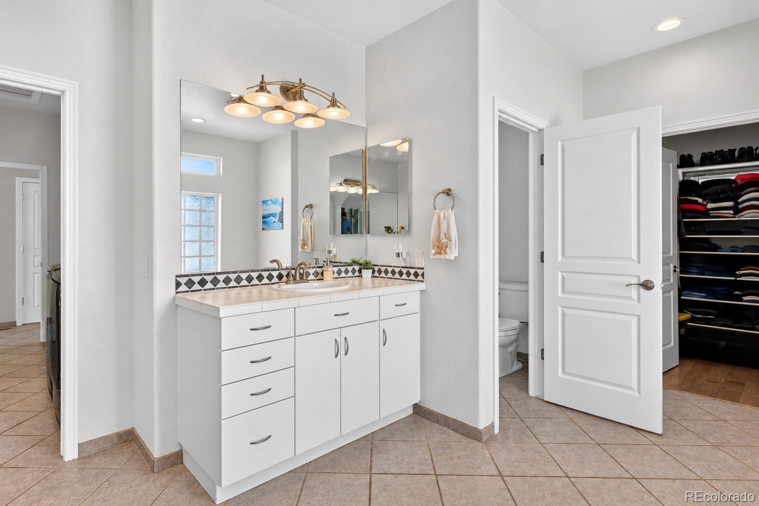 MLS Image #9 for 11720 w 106th place,westminster, Colorado
