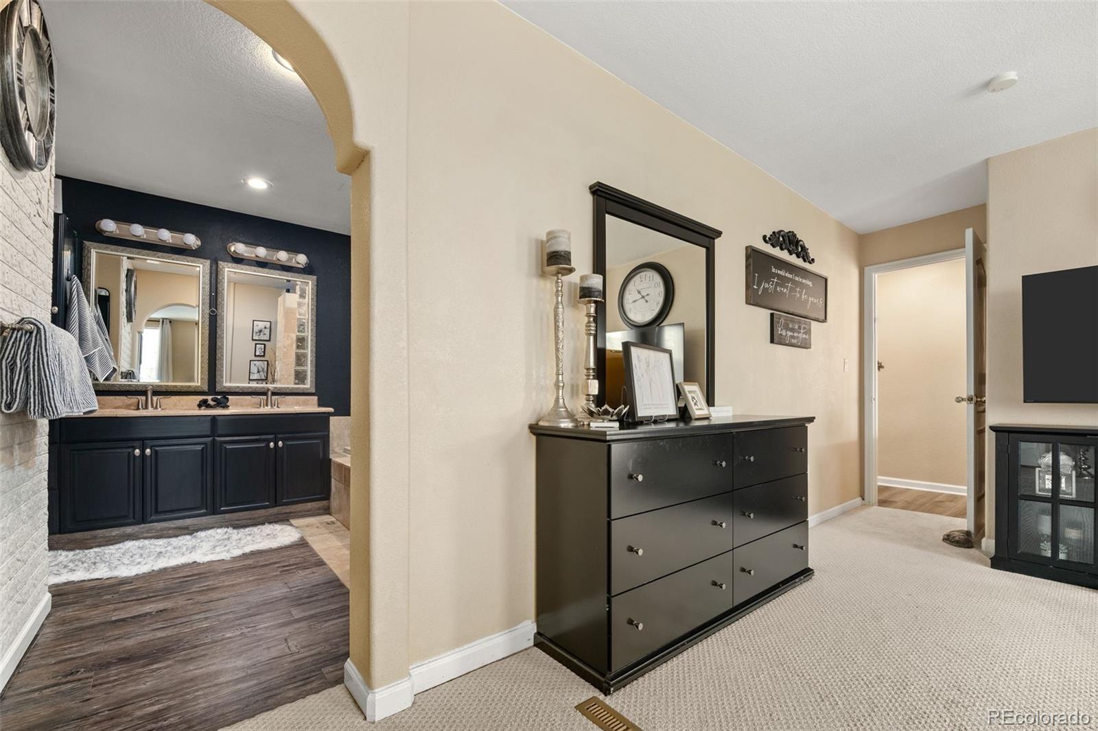 MLS Image #26 for 6691 s abilene way,centennial, Colorado