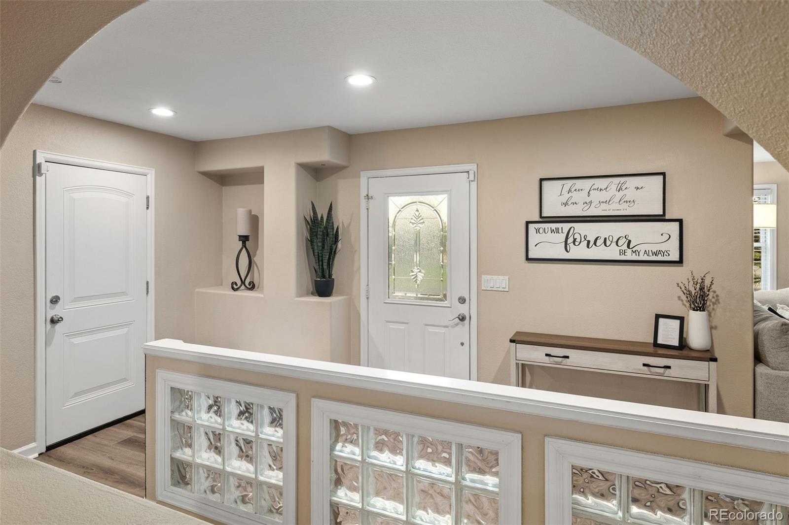 MLS Image #5 for 6691 s abilene way,centennial, Colorado