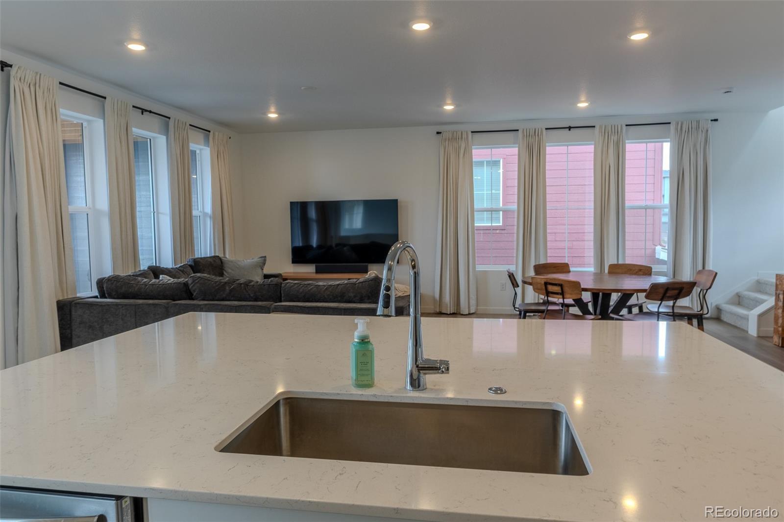 MLS Image #14 for 8858  waterleaf lane,littleton, Colorado