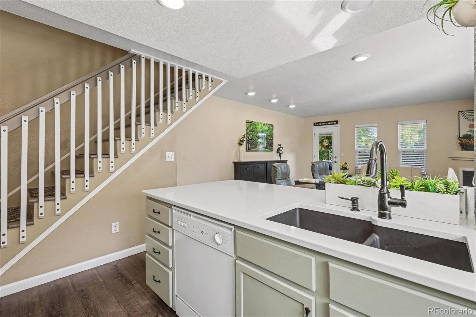 MLS Image #10 for 5091  garrison street,wheat ridge, Colorado