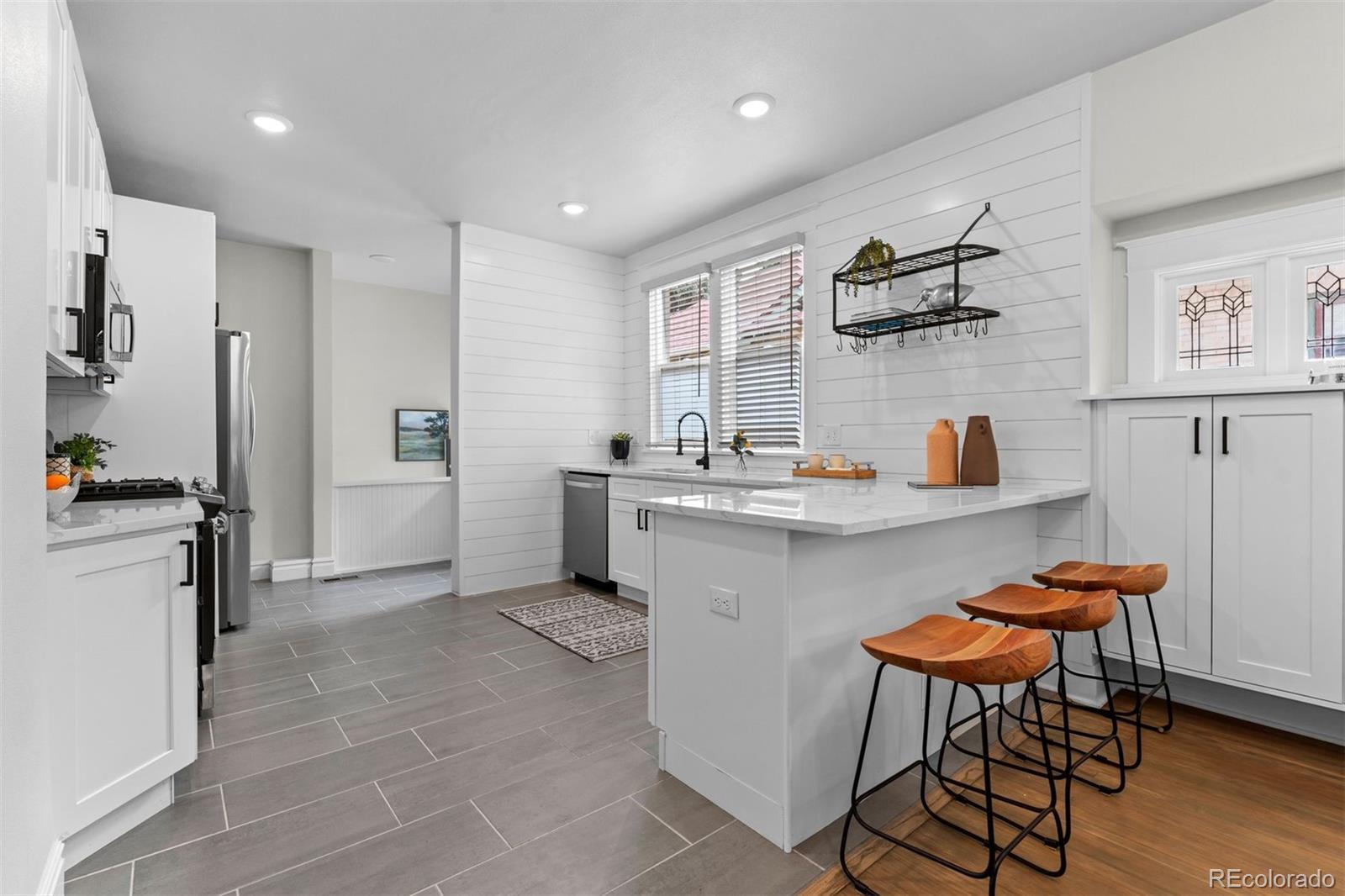 MLS Image #10 for 2940  grove street,denver, Colorado