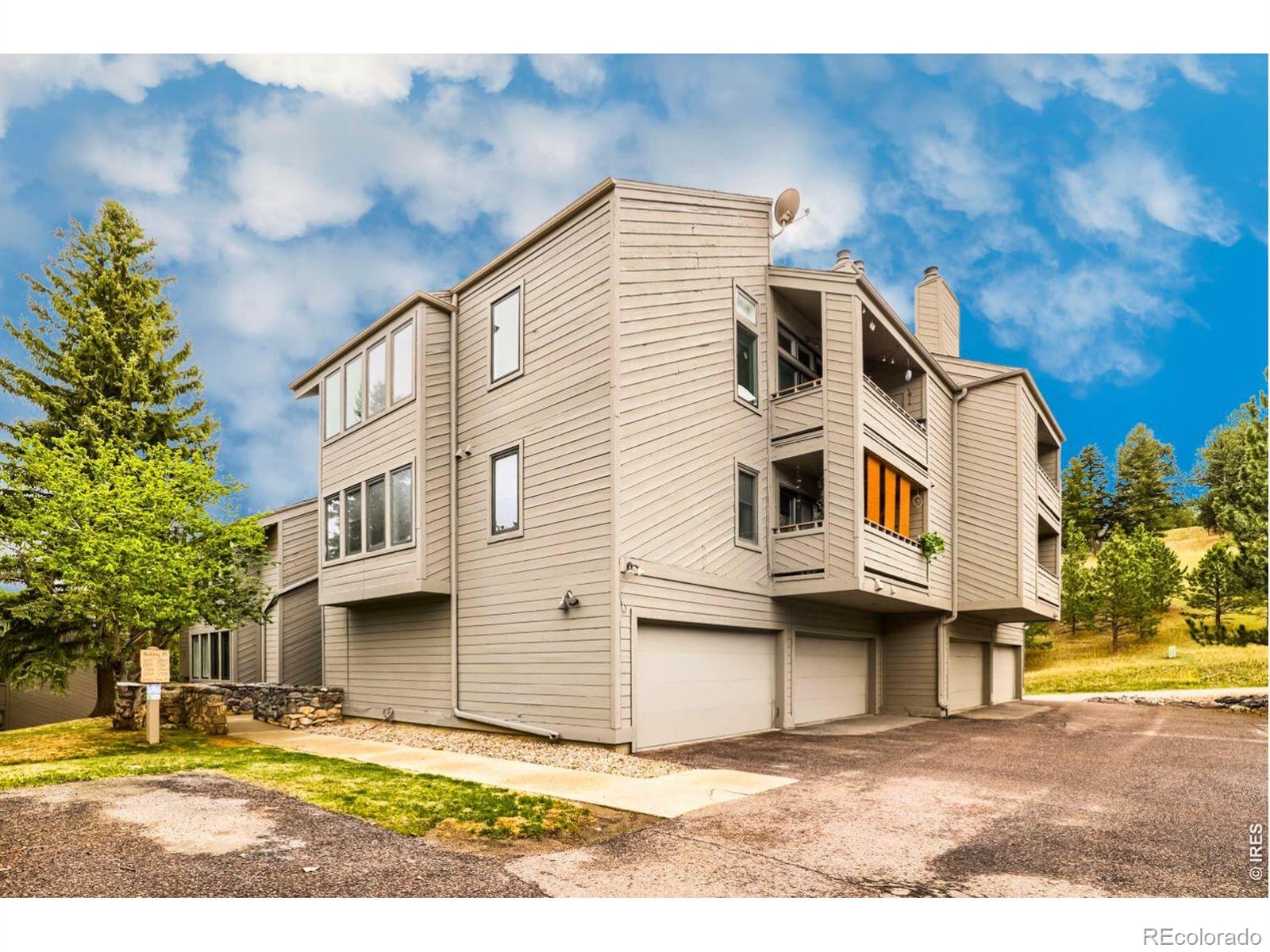 MLS Image #1 for 23551  genesee village road 15h,golden, Colorado