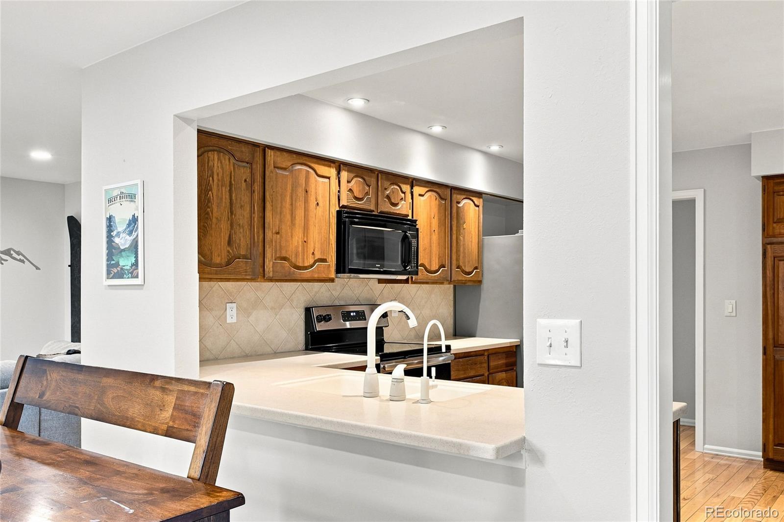 MLS Image #19 for 7925 w layton avenue,denver, Colorado