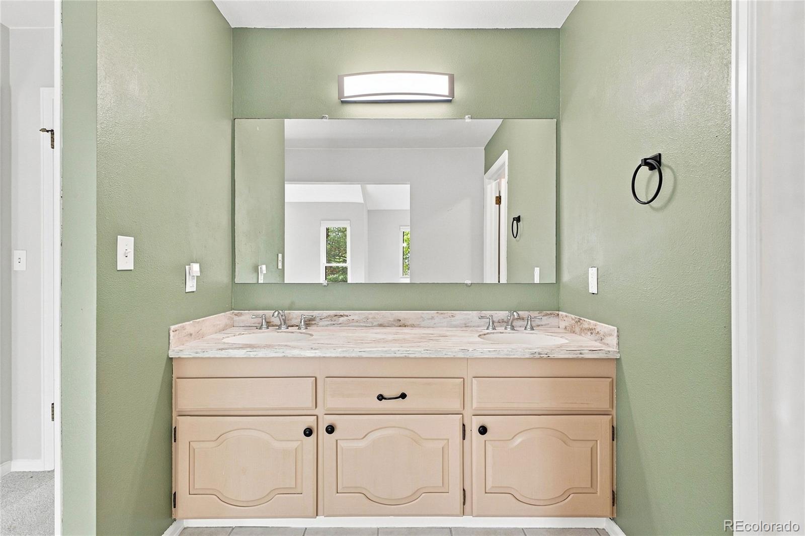 MLS Image #24 for 7925 w layton avenue,denver, Colorado