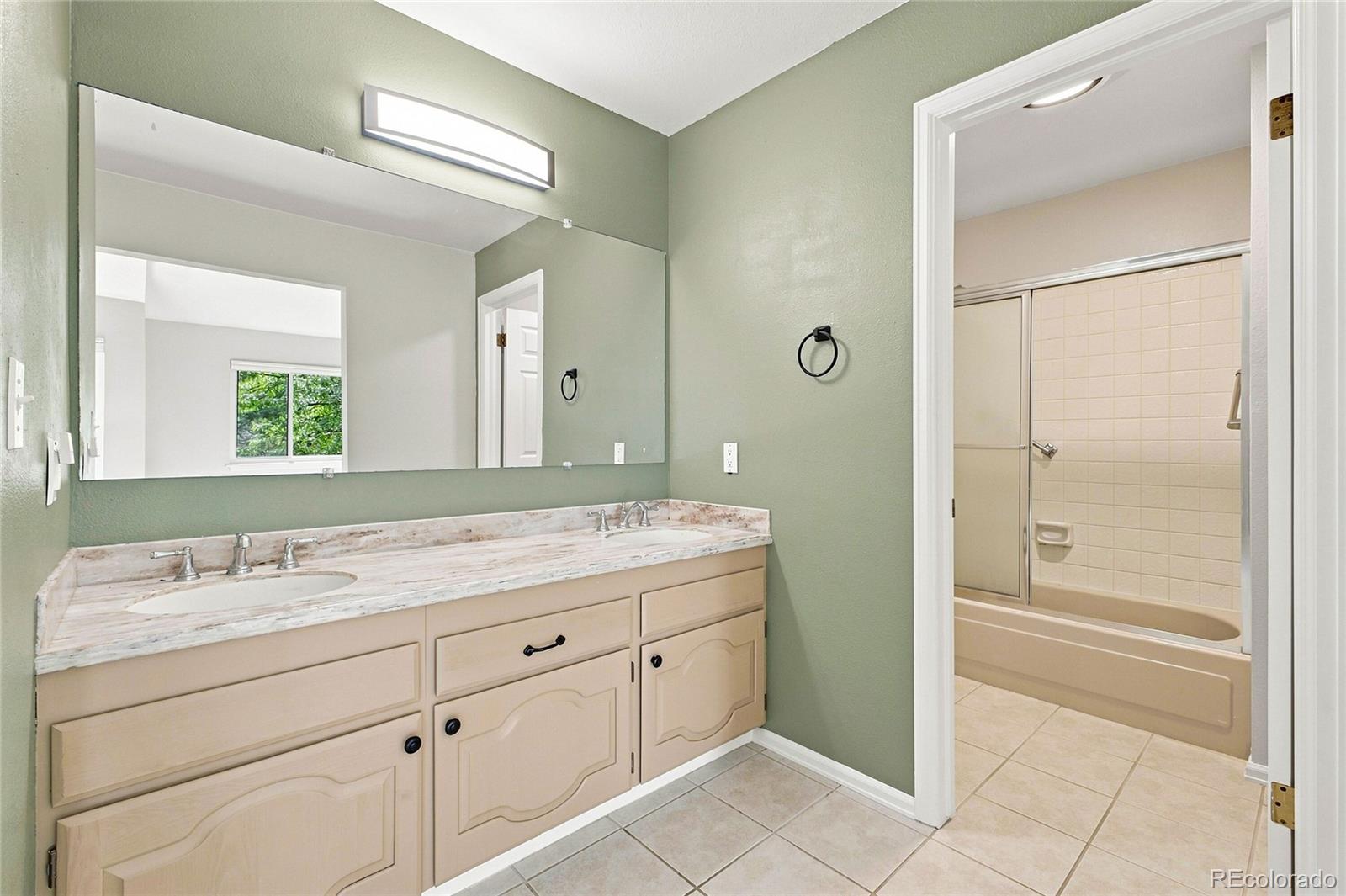 MLS Image #25 for 7925 w layton avenue,denver, Colorado