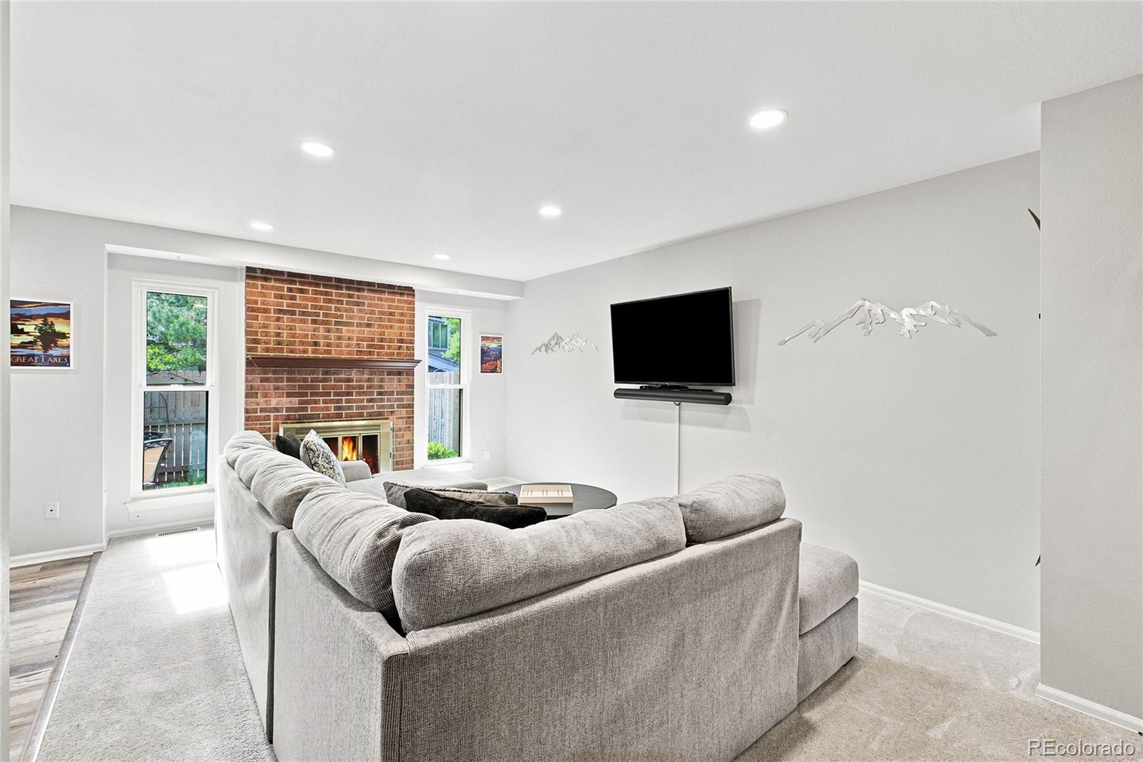 MLS Image #9 for 7925 w layton avenue,denver, Colorado