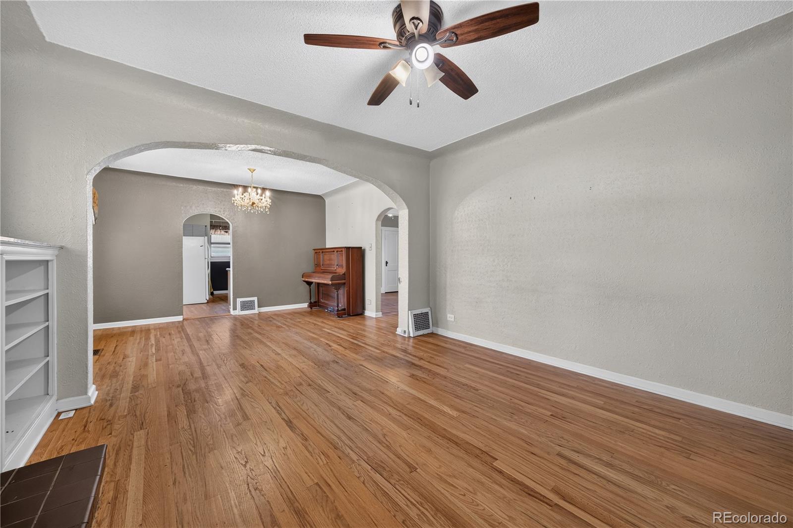 MLS Image #3 for 4015 n clay street,denver, Colorado