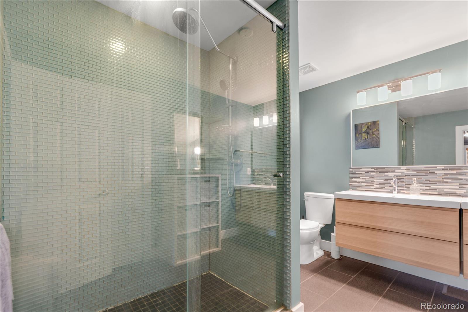 MLS Image #15 for 1701  spruce street,denver, Colorado