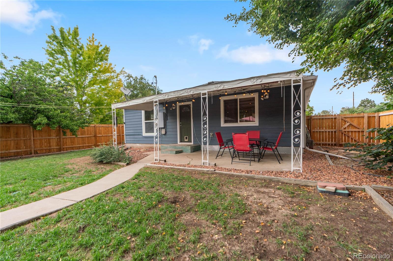 MLS Image #34 for 1701  spruce street,denver, Colorado
