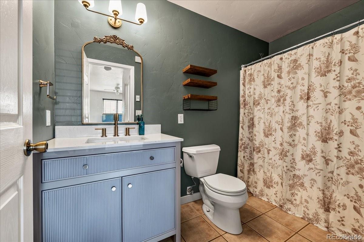 MLS Image #14 for 524 e byers avenue,hot sulphur springs, Colorado