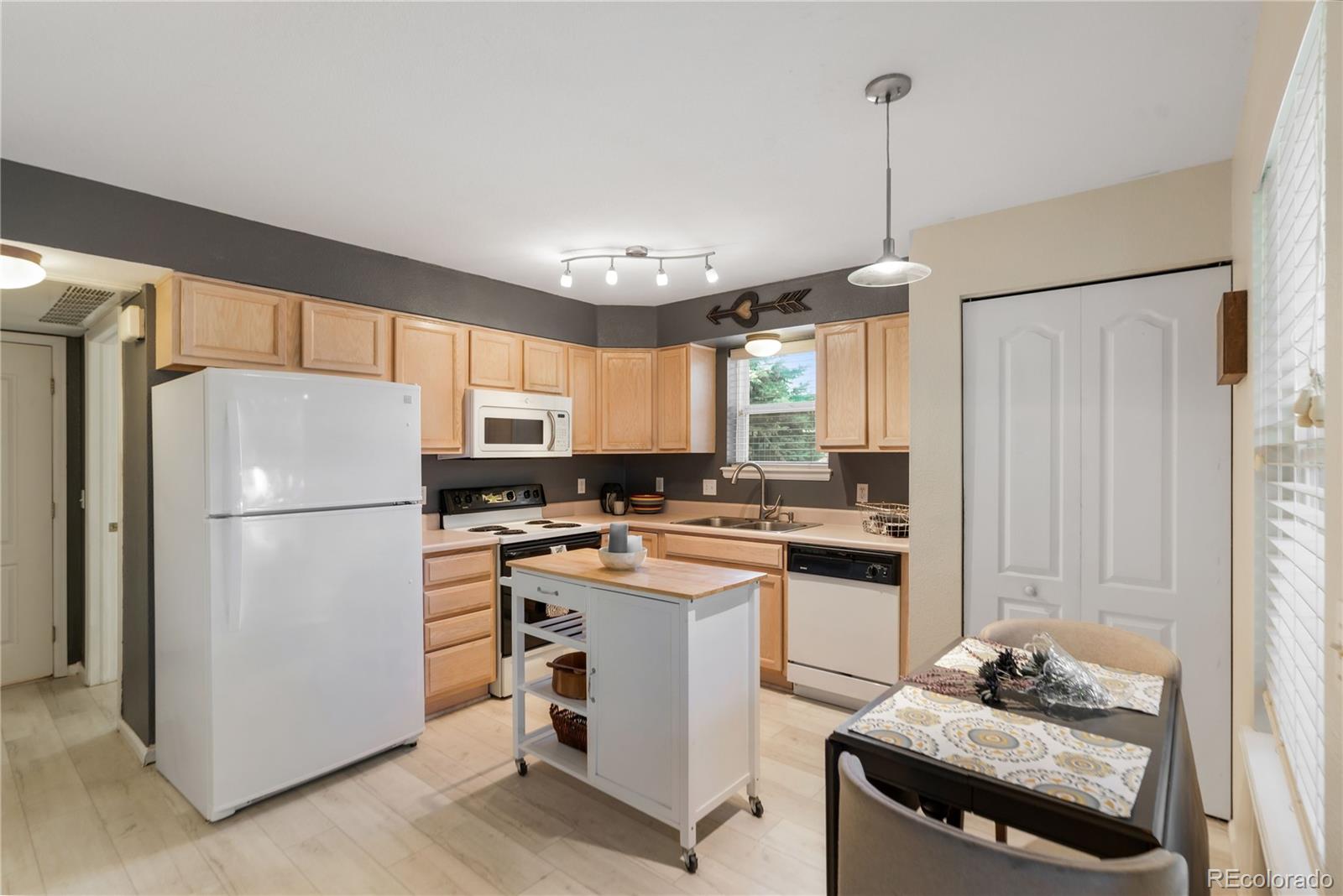 MLS Image #11 for 1638 s deframe street,lakewood, Colorado