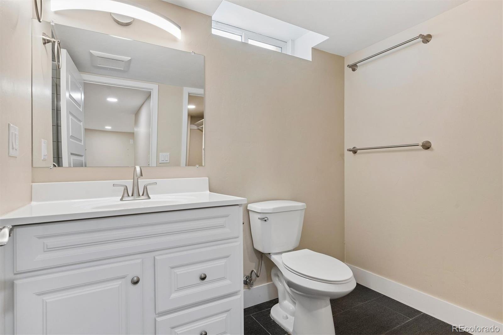 MLS Image #10 for 2536 s race street,denver, Colorado