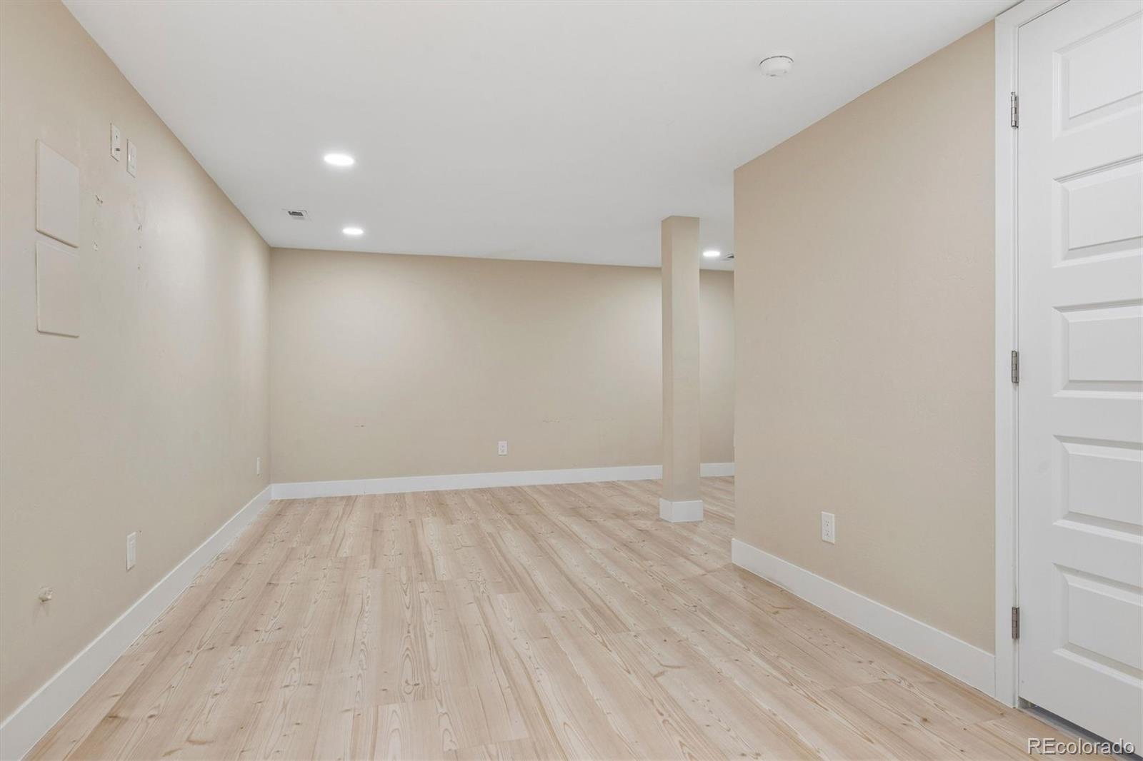 MLS Image #12 for 2536 s race street,denver, Colorado