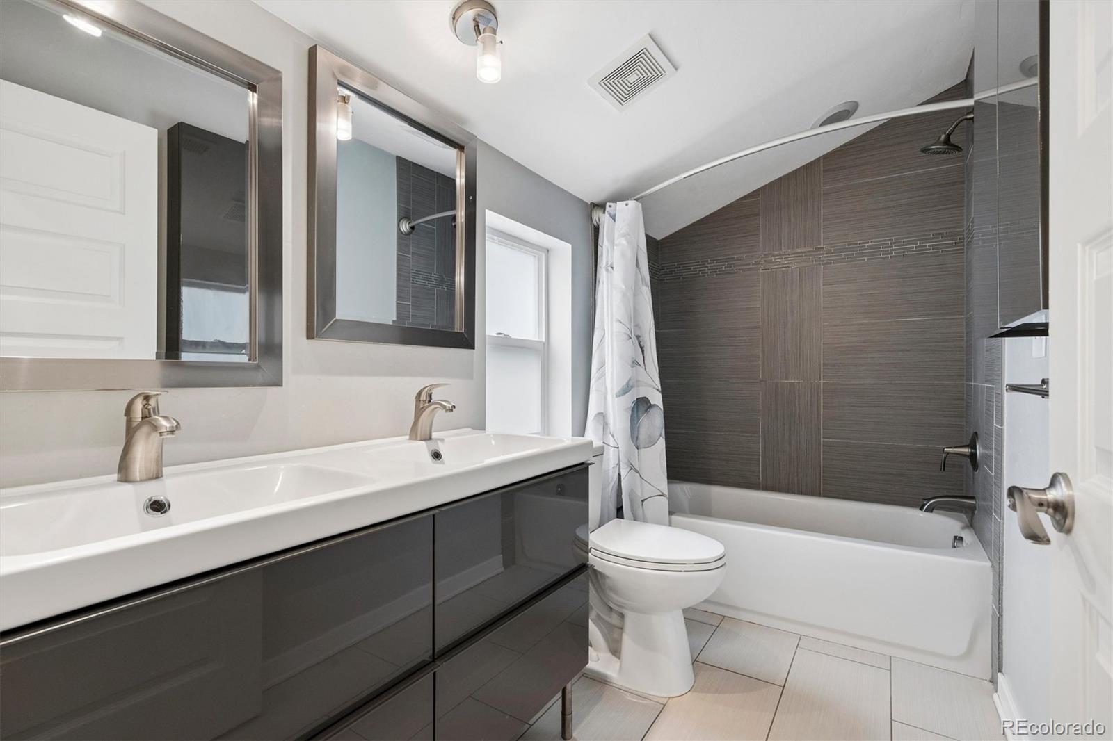 MLS Image #7 for 2536 s race street,denver, Colorado