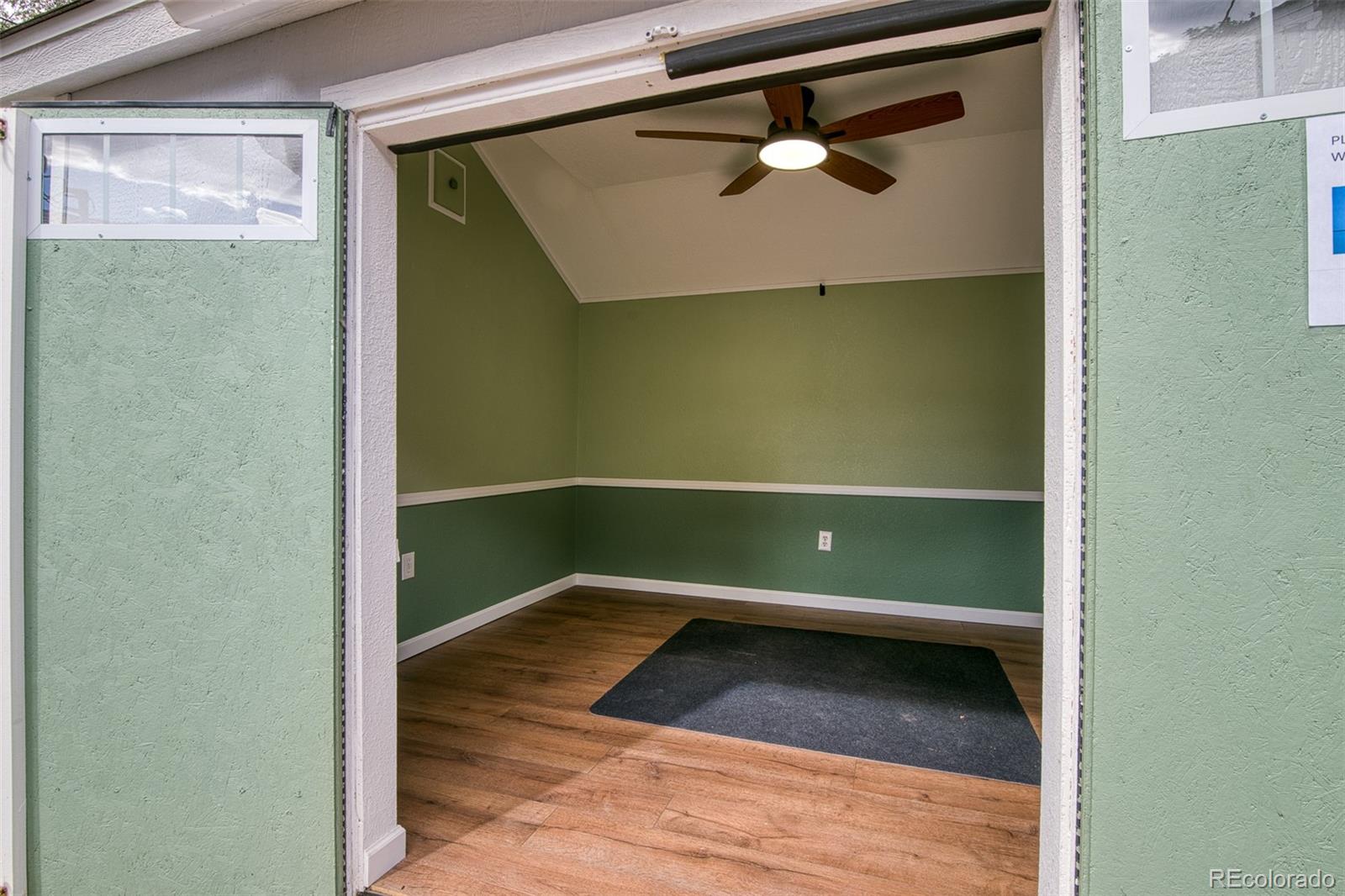 MLS Image #8 for 1620 w boulder street,colorado springs, Colorado