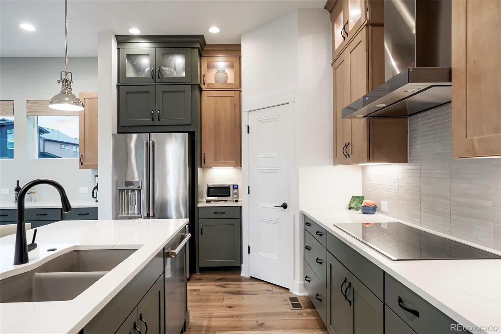 MLS Image #5 for 20984 e 62nd avenue,aurora, Colorado