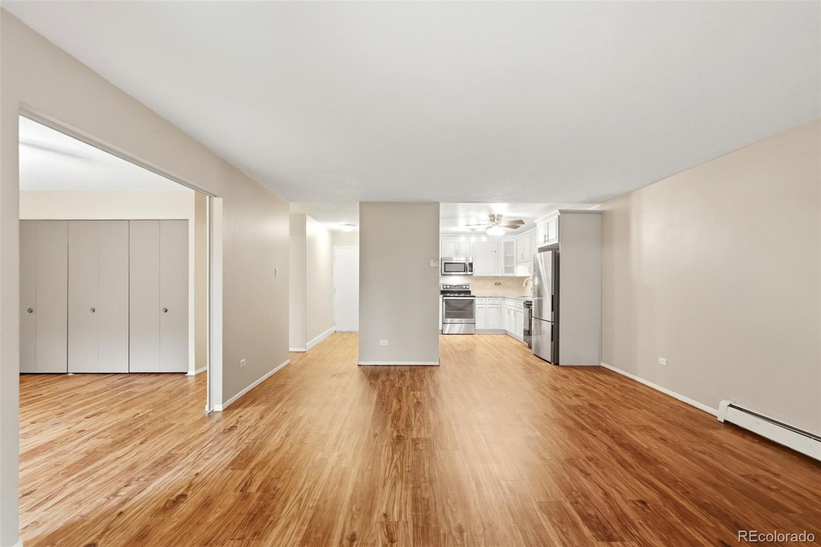MLS Image #11 for 655 s alton way,denver, Colorado