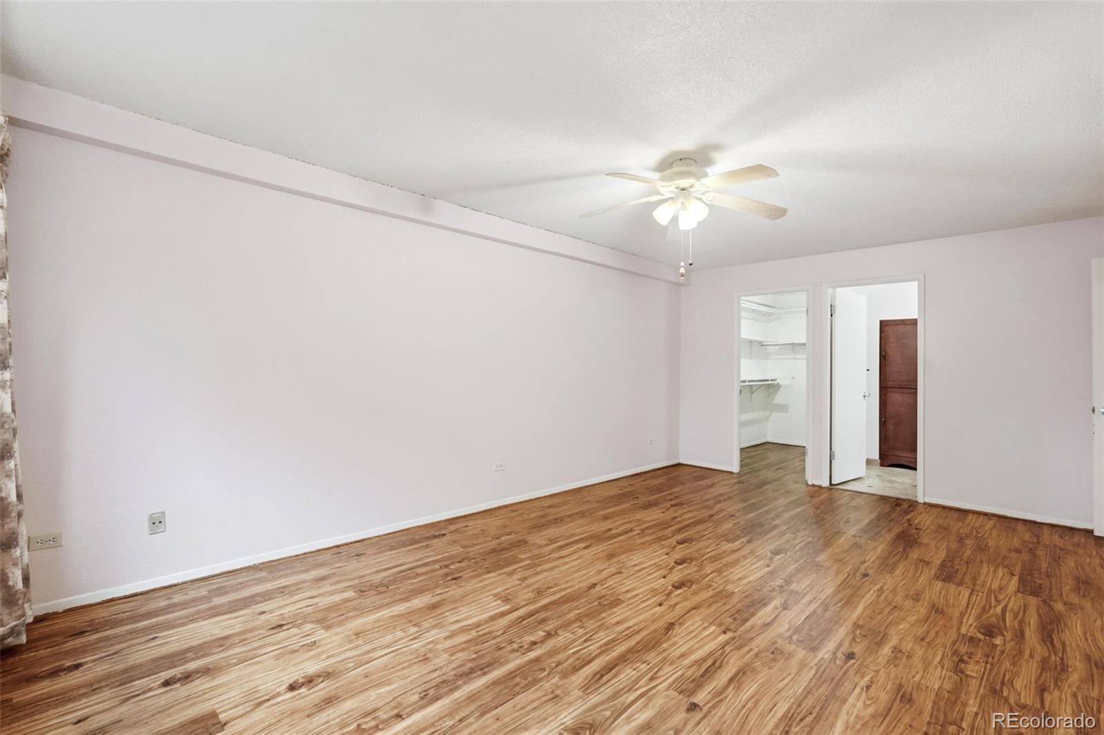 MLS Image #16 for 655 s alton way,denver, Colorado