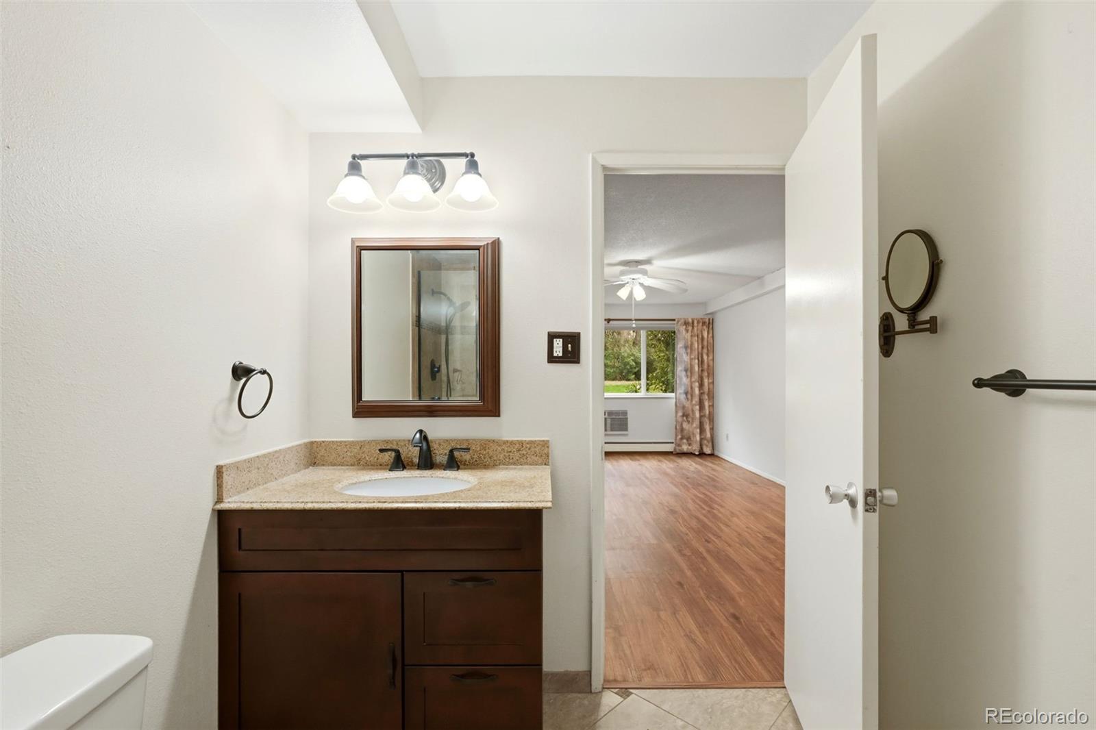 MLS Image #18 for 655 s alton way,denver, Colorado