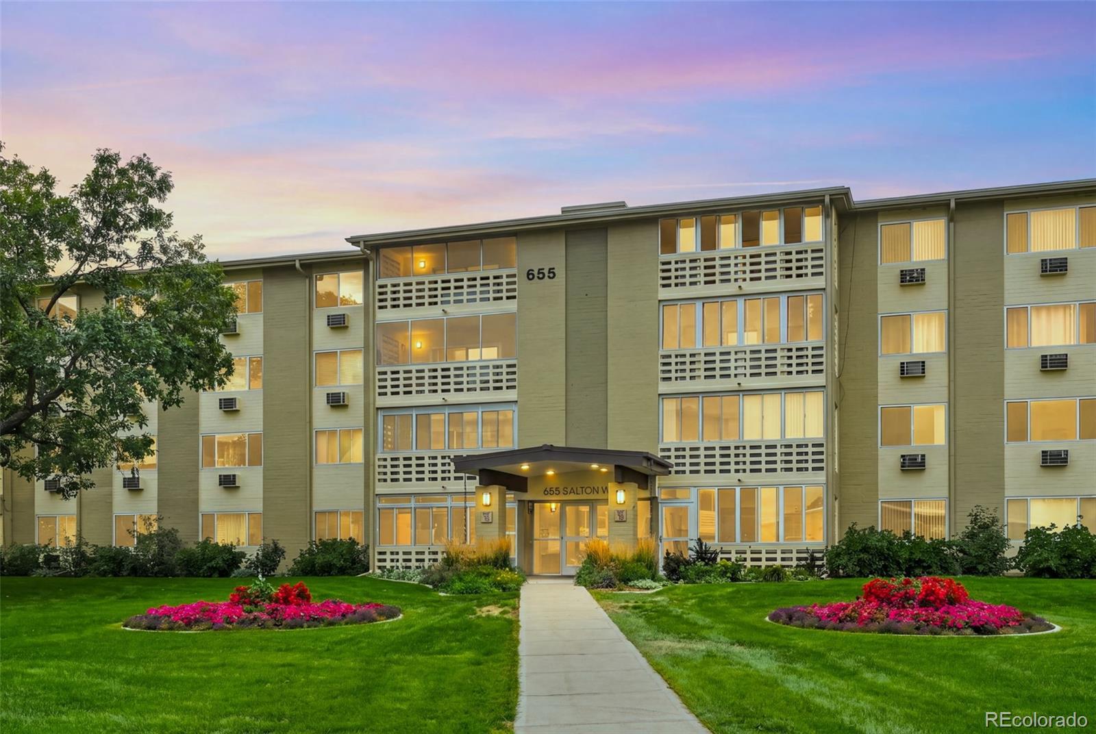 MLS Image #3 for 655 s alton way,denver, Colorado