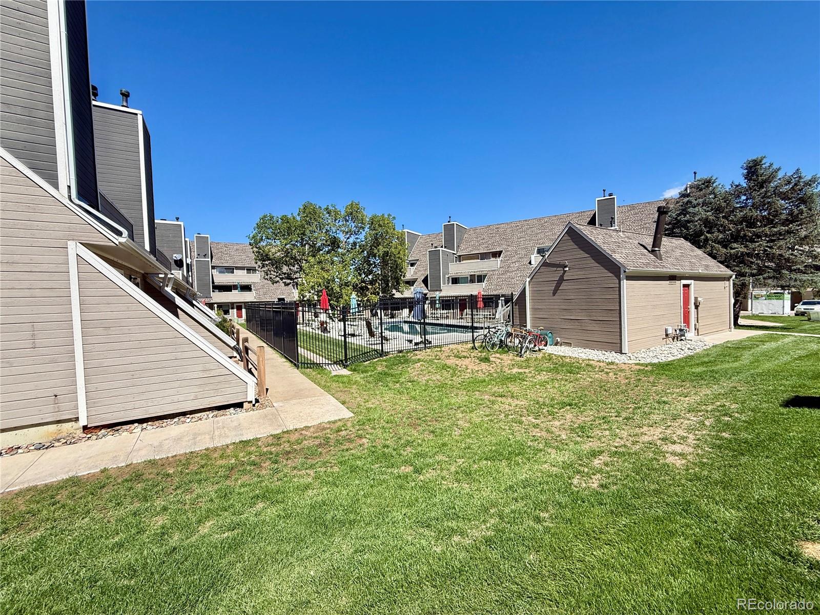 MLS Image #21 for 5250 s huron way,littleton, Colorado