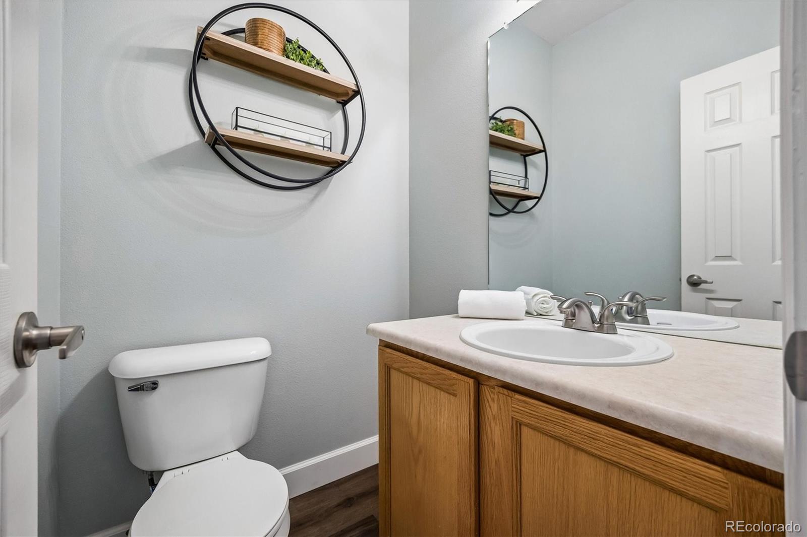 MLS Image #5 for 9653 w chatfield avenue,littleton, Colorado