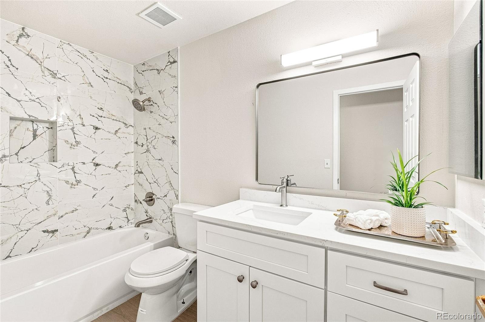 MLS Image #17 for 6475 s dayton street,englewood, Colorado